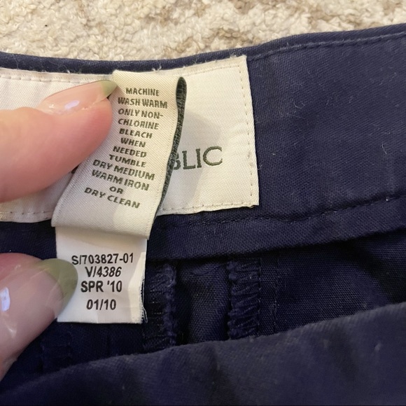 Banana Republic Navy Blue 100% Organic Cotton Shorts Size 8 - Picture 4 of 7